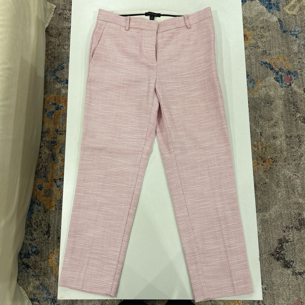Ann Taylor pink and white pants
